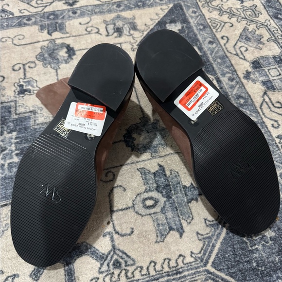 Stuart Weitzman Sadie Ankle Suede Boots in Brown Size 8.5 - Picture 3 of 3